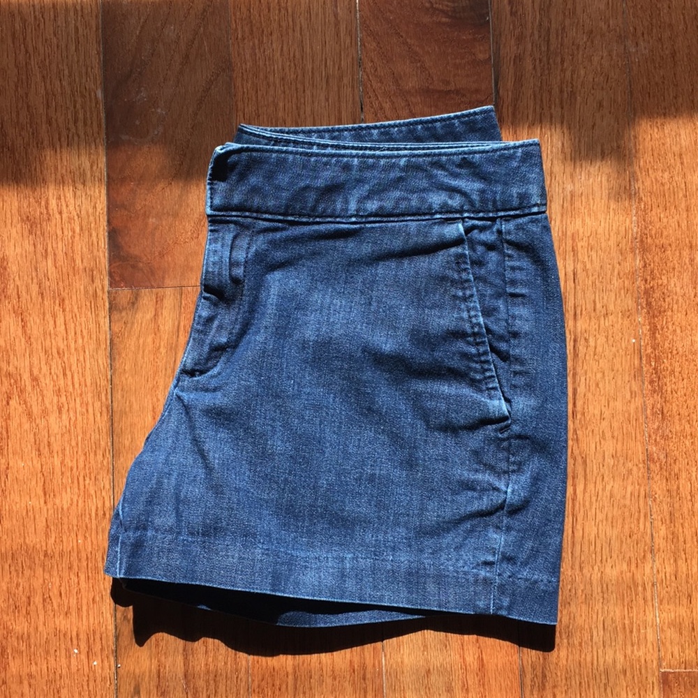 Banana Republic Hampton Fit Denim Shorts